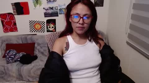 Snapshot of ammysweetx chatting on 03/05/25, 05:29 yisel online show from 03/05/25, 05:29