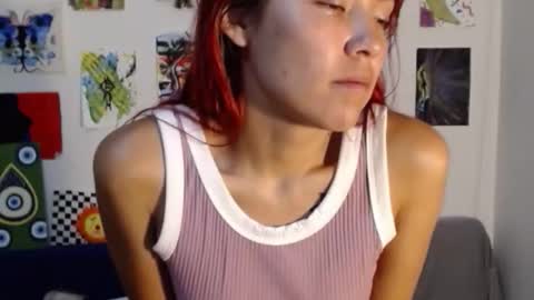 Snapshot of ammysweetx chatting on 11/23/25, 02:11 yisel online show from 11/23/25, 02:11