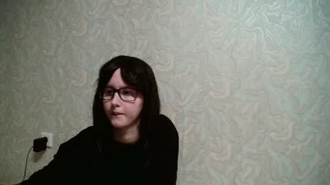 Snapshot of amomira chatting on 12/14/24, 11:07 Amomira online show from 12/14/24, 11:07