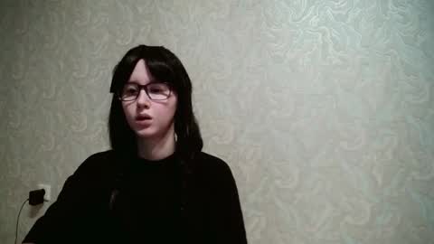 Snapshot of amomira chatting on 09/15/25, 02:44 Amomira online show from 09/15/25, 02:44