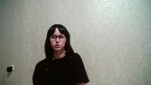 Amomira online show from 06/16/26, 12:08