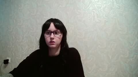 Amomira online show from 06/17/26, 02:25