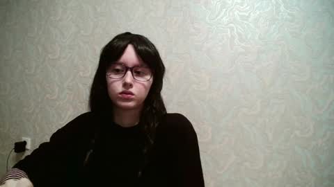 Amomira honeyx online show from 04/13/26, 01:33