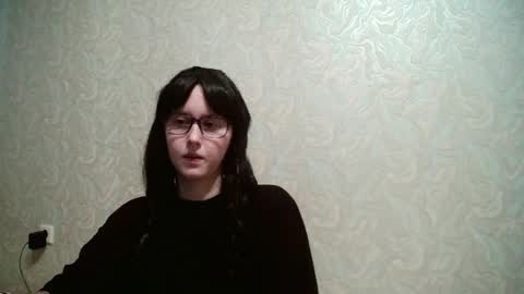 Amomira honeyx online show from 04/18/26, 09:24