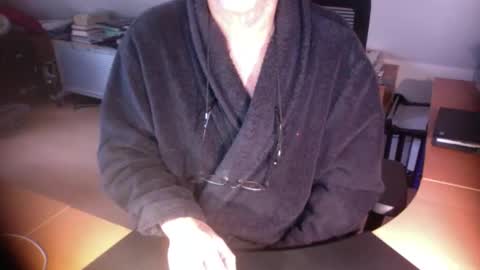 Amor2200 online show from 12/04/25, 09:29