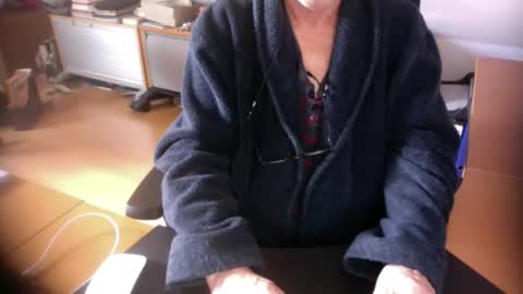 Amor2200 online show from 03/29/26, 12:16