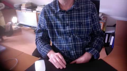 Amor2200 online show from 04/14/26, 08:31