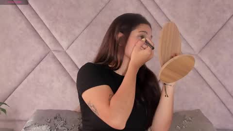 amora online show from 04/10/26, 01:38