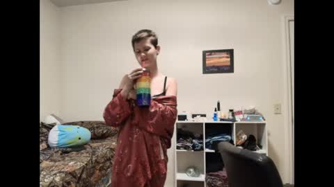 Snapshot of amoramystic chatting on 09/16/25, 11:17 Amora Mystic online show from 09/16/25, 11:17