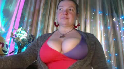 amorelara online show from 07/23/26, 07:06