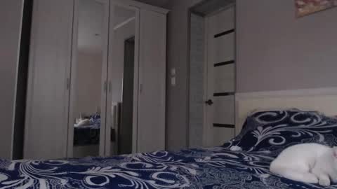 Snapshot of amoremeoww chatting on 11/18/25, 06:07 miss unforgettable online show from 11/18/25, 06:07