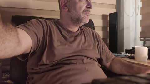 AmorLin online show from 03/25/26, 04:24