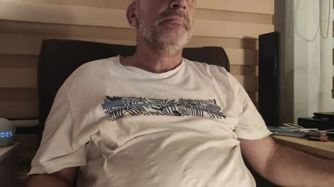 AmorLin online show from 03/26/26, 08:03