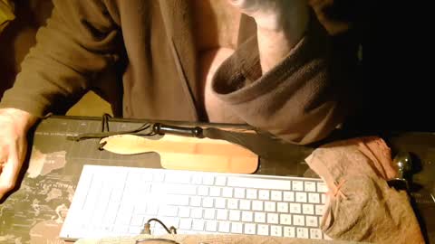 amslave4f online show from 02/01/25, 07:57