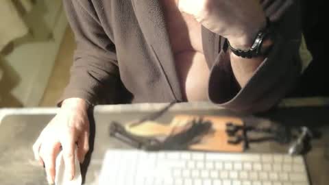 amslave4f online show from 02/14/26, 07:27