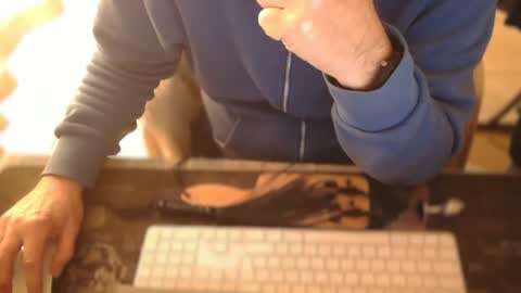 amslave4f online show from 03/23/26, 12:42