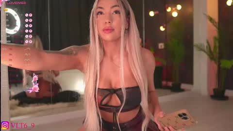    -------------   online show from 09/25/25, 09:51