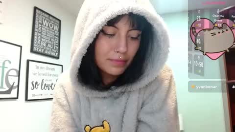 Amy 3 online show from 03/04/25, 08:13