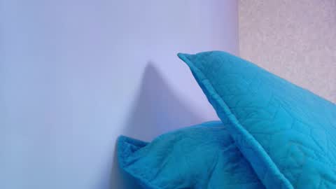 Snapshot of amy__wats0n chatting on 11/18/25, 07:07 amy__wats0n online show from 11/18/25, 07:07