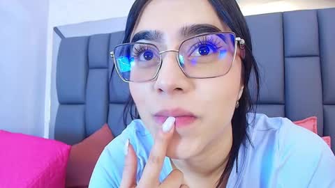 Snapshot of amy__wats0n chatting on 04/29/26, 07:31 amy__wats0n online show from 04/29/26, 07:31