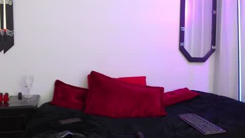 Snapshot of amy_aloqua chatting on 01/18/25, 02:55 Amy online show from 01/18/25, 02:55