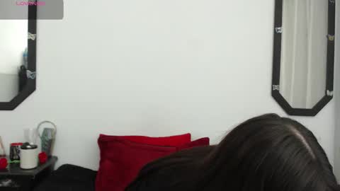 Snapshot of amy_aloqua chatting on 09/22/25, 03:25 Amy online show from 09/22/25, 03:25