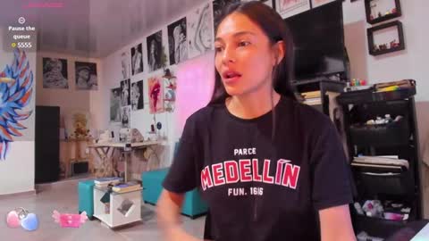 AmyEloise online show from 03/12/25, 08:31