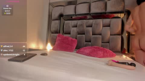 Snapshot of amy_bubble chatting on 02/04/25, 09:10 Bel online show from 02/04/25, 09:10