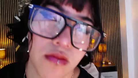 Amy online show from 04/16/26, 01:01