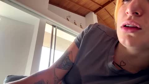 Snapshot of amy_coquette chatting on 02/01/25, 06:40 CARO GOMEZ online show from 02/01/25, 06:40