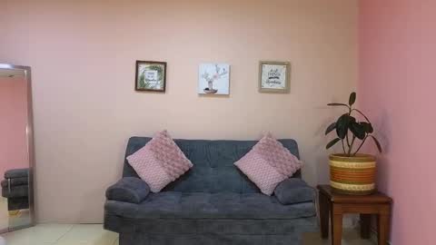 Snapshot of amy_lovelydoll chatting on 10/04/25, 08:40 Amy online show from 10/04/25, 08:40