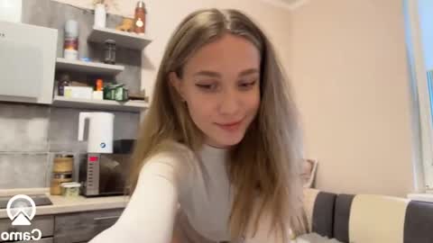 Snapshot of amy_meoww chatting on 01/30/25, 12:48 amy_meoww online show from 01/30/25, 12:48