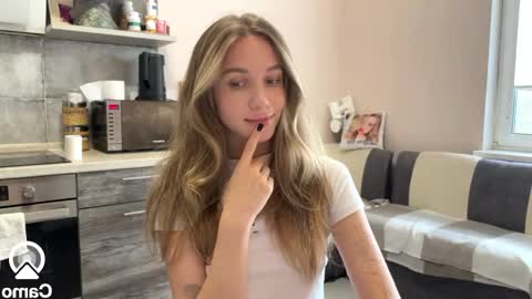 Snapshot of amy_meoww chatting on 10/11/25, 12:58 amy_meoww online show from 10/11/25, 12:58