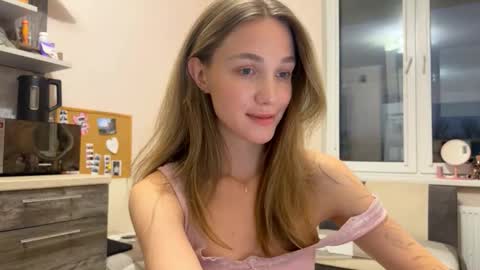 Snapshot of amy_meoww chatting on 11/27/25, 01:46 amy_meoww online show from 11/27/25, 01:46
