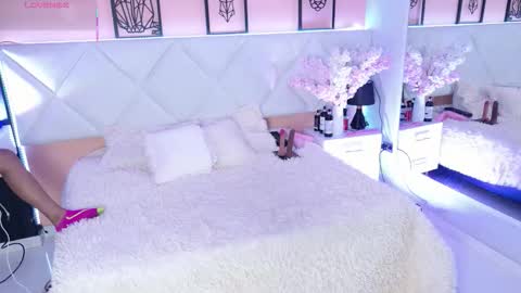 Snapshot of amy_miller2 chatting on 11/08/25, 07:12 Amy online show from 11/08/25, 07:12