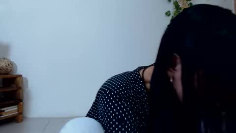 amy mur online show from 12/01/25, 07:19