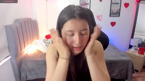 Amy sophia 3 online show from 02/20/25, 01:40