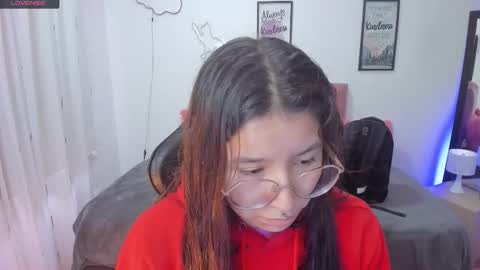 Amy sophia 3 online show from 11/08/25, 12:38