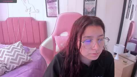 Amy sophia 3 online show from 01/07/26, 01:02