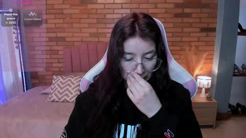 Amy sophia 3 online show from 06/04/26, 11:38