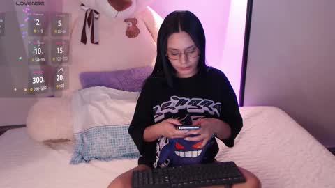 Mia Cristancho online show from 02/26/26, 08:52