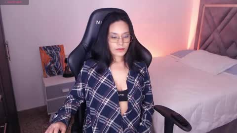 Mia Cristancho online show from 06/02/26, 08:11