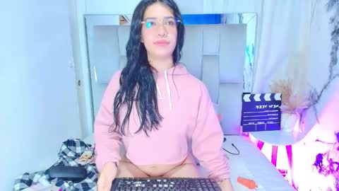 Amy online show from 03/28/26, 01:11