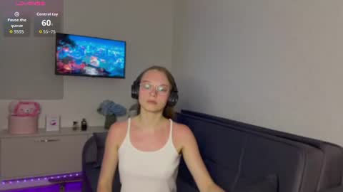 Amy online show from 06/21/26, 06:32