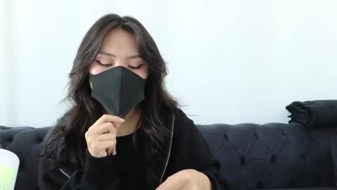 Snapshot of amyalwayshere chatting on 01/27/25, 07:35 girl next door named Amy online show from 01/27/25, 07:35