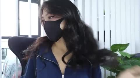 Snapshot of amyalwayshere chatting on 02/03/25, 04:35 girl next door named Amy online show from 02/03/25, 04:35