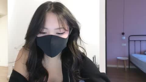 Snapshot of amyalwayshere chatting on 02/10/25, 04:30 girl next door named Amy online show from 02/10/25, 04:30