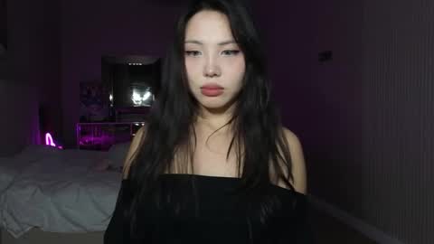 Snapshot of amyalwayshere chatting on 10/11/25, 06:39 girl next door named Amy online show from 10/11/25, 06:39