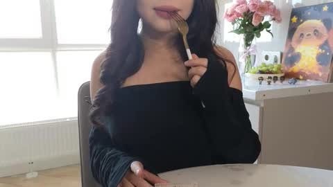 Snapshot of amyalwayshere chatting on 10/22/25, 05:19 girl next door named Amy online show from 10/22/25, 05:19