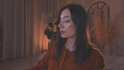 Amy Armstrong online show from 09/09/25, 12:10